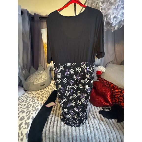 Warner Bros x torrid Beetlejuice Mini Super Soft Side Shirring Dress 2xl nwt - Picture 5 of 8